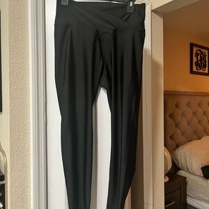 Offline by aerie Black High-Waisted Leggings